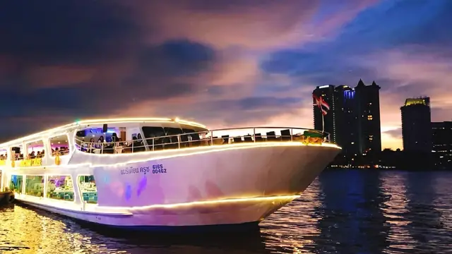 Meridian Cruise at dusk